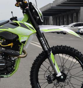 Amortiguadores Delanteros para Motocicleta, Longitud Efectiva: 880 mm, Ajustables, Lado Derecho, Precio al por Mayor - Product Image 3