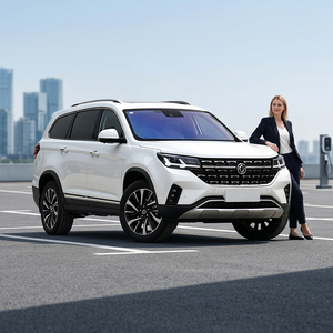 Dongfeng T5L 2025, SUV Mediano de 7 Plazas, Motor Turbo de Gasolina, Amplio Espacio de Carga, Volante a la Izquierda, Color Oscuro, Ideal para Viajes Familiares al Aire Libre - Product Image 1