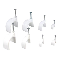 Lot de 100 attaches-câbles circulaires autobloquantes en nylon 66 de 20 mm, blanc/noir, avec support mural à clou pour câbles électriques