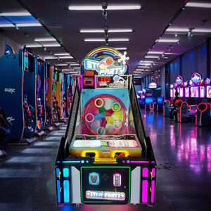 Consola de juegos City que funciona con monedas con pantalla grande HD Juegos de tiro con <span class=keywords><strong>pistola</strong></span> láser y lanzamiento de baloncesto en inglés - Product Image 6