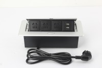 Enchufe Emergente de Aleación de Aluminio, 3 Enchufes Estándar Chinos, 2 USB A, Plateado