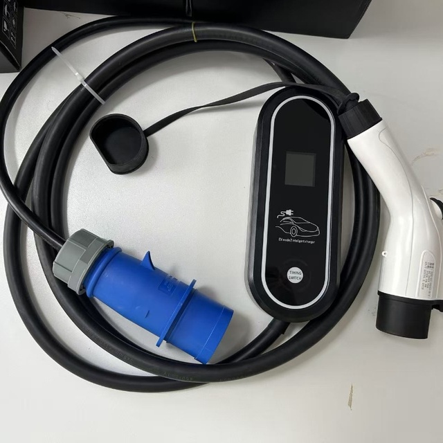 New Professional Type-1/Type-2//GBT 32A AC Portable Movable EV Charger IP55