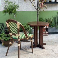Chaise en rotin personnalisée pour l'extérieur, style rétro français, pour café, jardin, restaurant d'inspiration asiatique du Sud-Est, idéale pour les influenceurs