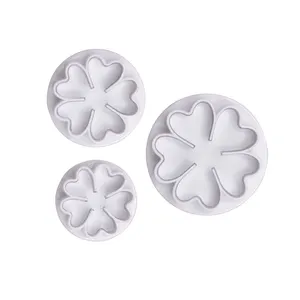 3-piece love heart five-petal spring mold 3d three-dimensional modeling baking tools clay toy plastic cookie cutter