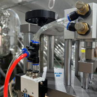 Machine de sertissage manuelle pneumatique en acier inoxydable pour homogénéisateur de parfum et machine d'emballage de revêtement, facile à utiliser, 17 mm 22 mm
