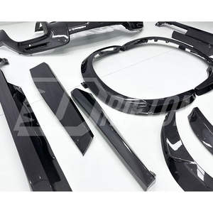 Pièces pour Ferrari Purosangue Jupes latérales en fibre de carbone sèche - Product Image 4