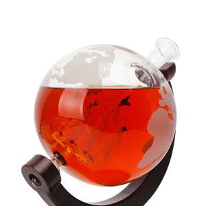 <span class=keywords><strong>Carafe</strong></span> à liqueur en verre borosilicate de 1000 ml, décanteur globe soufflé à la main en forme de voilier pour bar à domicile, cadeau pour homme, faible MOQ - Product Image 2