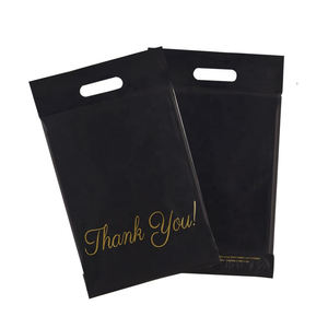 Bolsa de correo de camiseta negra de plástico impermeable con asa a prueba de rasgaduras para enviar zapatos y calcetines bolsa de mensajería de agradecimiento - Product Image 6