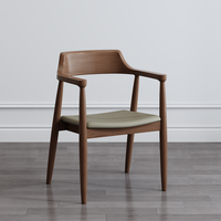 Chaise de salle à manger moderne en bois de frêne massif, fauteuil de luxe avec coussin en cuir, chaise enveloppante minimaliste à dossier bas, mobilier pour restaurant et hôtel