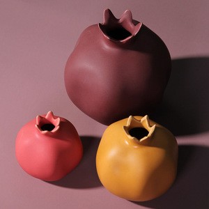 Jarrón Decorativo de Cerámica con Diseño de Granada, Estilo Moderno Chino, Color Morandi, para Decoración del Hogar y Sala de Estar - Product Image 5