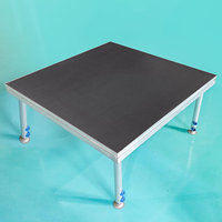 Scène portable en alliage d'aluminium avec hauteur réglable et verrouillage latéral