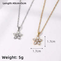 Kalung Liontin Bunga Emas Perak Custom dengan Kristal Marquise dan Rantai Tali Terpilin untuk Wanita