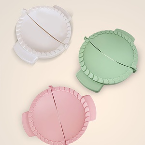 Molde para Hacer Dumplings de Plástico Extra Grande de 18 cm, para Uso en la Cocina, Apto para Alimentos, para Gyoza, Empanadas y Pasteles, Venta al por Mayor - Product Image 5