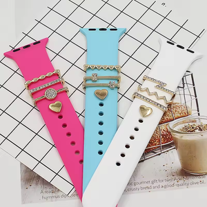 Anillo de diamante de lujo Decoración de correas de reloj inteligente Encantos de banda de metal para Iwatch 7 6 5 4 3 Series Laudtec - Product Image 4