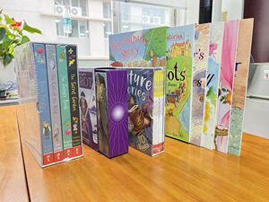 Bán Buôn <span class=keywords><strong>2025</strong></span> Tùy Chỉnh Đầy Đủ Màu Sắc Pop-up Trẻ Em Của Hội Đồng Quản Trị Cuốn Sách Giá Thấp Maori Ngôn Ngữ In Giấy Giấy Bìa In Ấn - Product Image 2