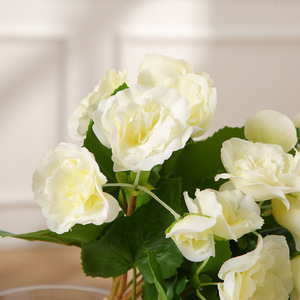 Bouquet de fleurs artificielles de begonias Rieger de 35 cm, faux begonias réalistes à double fleur avec feuilles vertes pour la décoration de mariage, de la maison ou du vase de table - Product Image 6
