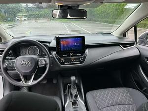 Sedán <span class=keywords><strong>Toyota</strong></span> <span class=keywords><strong>Avensis</strong></span> <span class=keywords><strong>2022</strong></span> 2.0L Edición Lujo de Segunda Mano, Cuero Oscuro, Compacto, Gasolina, CVT, Volante a la Izquierda, EURO VI 50001-75000 - Product Image 4