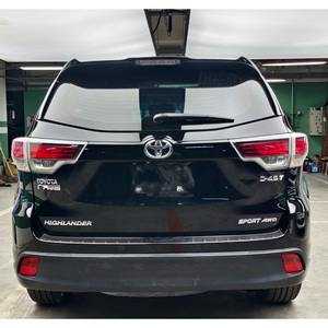 Grand SUV <span class=keywords><strong>5</strong></span> portes 7 places à essence Toyota Highlander <span class=keywords><strong>2018</strong></span> d'occasion, essence, automatique, en stock - Product Image 5