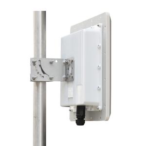<span class=keywords><strong>2.3</strong></span>-2.7GHz Super 17dBi antena Panel WiFi polarisasi miring ganda 5GHz arah luar ruangan berkekuatan tinggi dengan penutup - Product Image 3