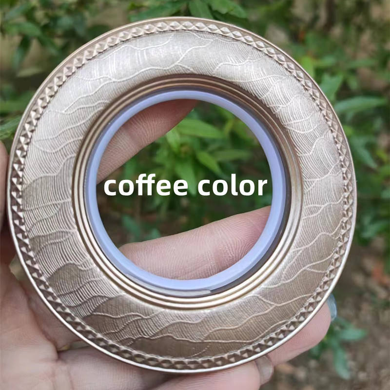 สีน้ำตาล