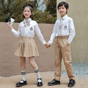 Camicie scolastiche bianche per bambini e ragazzi delle <span class=keywords><strong>scuole</strong></span> <span class=keywords><strong>medie</strong></span> kaki Design dell'uniforme della scuola primaria con logo ricamato - Product Image 1