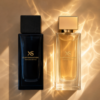 Flacon de parfum carré noir de marque privée avec couvercle en bois noir, flacons vaporisateurs vides de luxe à fond épais 100 ml