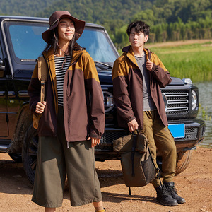 เสื้อแจ็คเก็ตกันลมสำหรับกิจกรรมกลางแจ้งแบบ unisex พร้อมแถบตัดสี สำหรับการเดินป่า ตั้งแคมป์ ปีนเขา วิ่ง ตกปลา - Product Image 2