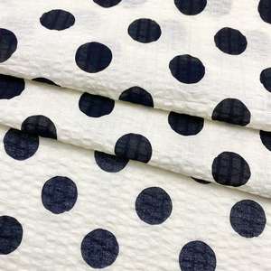वस्त्र निर्माता सफेद काले पोका डॉट वॉइल बबल सेर्सकर मुद्रित कपास कपड़े - Product Image 3