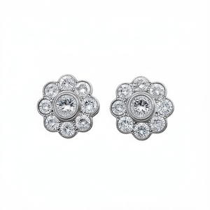 Boucles d'oreilles en or blanc E1297 avec diamants ronds taille brillant couleur D, bijoux classiques de mariage pour femme - Product Image 1