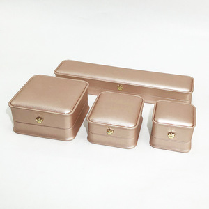 New Design pink Leather <strong>Jewellery</strong> <strong>Storage</strong> &amp; Packaging Box with Logo - Product Image 4