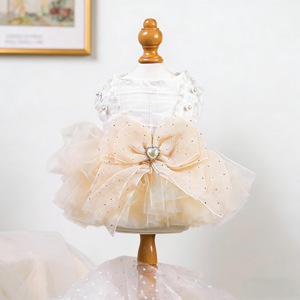 Falda tutú de princesa para mascotas, vestido de tul para perros y gatos con lazo de perlas y patrón de puntos, para las cuatro estaciones - Product Image 1