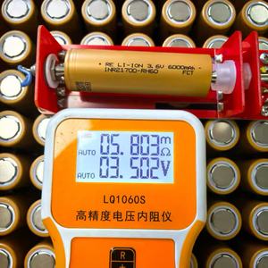Batería INR21700 de Alta Capacidad y Baja Resistencia Interna, Reliance RH60, 6000mAh, 3.6V, 1000 Ciclos, Recargable, Sólida - Product Image 4