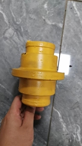 Carrier <strong>Roller</strong> for <strong>Excavator</strong> Undercarriage Parts Top <strong>Roller</strong> <strong>Excavator</strong> Undercarriage Parts Top <strong>Roller</strong> Construction Machinery Part - Product Image 3