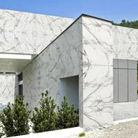 Panneau composite en aluminium marbré, résistant aux intempéries, facile à fabriquer pour les façades de bâtiments et les signalétique
