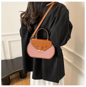 กระเป๋าถือแฟชั่นสีคอนทราสต์แบบหรูหรากระเป๋าสะพายไหล่แบบไขว้ตัวสำหรับผู้หญิงสุภาพสตรี - Product Image 3