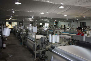 Ruban d'encre noir Compatible Olivetti GR4, pour <span class=keywords><strong>machine</strong></span> <span class=keywords><strong>à</strong></span> <span class=keywords><strong>écrire</strong></span>, 1 rouleau, noir - Product Image 4