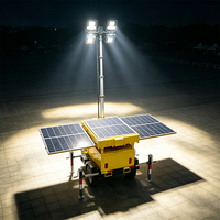 Tour d'éclairage solaire mobile sur remorque avec panneaux en silicium monocristallin et mât électrique pour les chantiers de construction