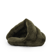 Mittelgroße Hundebetten aus Kunstfell, klassische, winterwarme, halbgeschlossene Hundehütten, Heizmatten für Haustiere, dreieckige Form, für alle Jahreszeiten