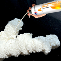 Fabricant de mousse de polyuréthane haute densité, mousse PU facile à appliquer au pistolet pour la décoration de fenêtres