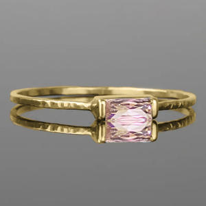 Colgante de Topacio H424 en Oro Sólido de 18K con Corte Esmeralda y Engaste de Bisel, Joyería Minimalista Geométrica Unisex para Compromiso - Product Image 2