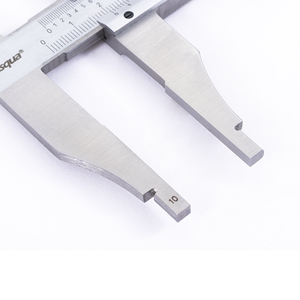 Calibro a Corsoio Analogico Dasqua in Acciaio Inox <span class=keywords><strong>0</strong></span>-300mm <span class=keywords><strong>0</strong></span>-600mm <span class=keywords><strong>0</strong></span>-<span class=keywords><strong>1000mm</strong></span>, Calibro Grande 500mm con Ganasce Stile Nib, Strumento di Misurazione - Product Image 2