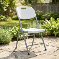 Chaise de salle à manger empilable et portable en plastique avec fonction inclinable, design simple pour conférences, bureau, maison, salle à manger et utilisation en extérieur