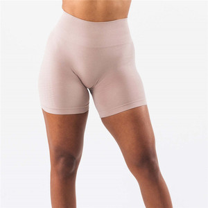 Vente en gros Pantalon froissé aux fesses pour femmes Short de yoga <span class=keywords><strong>fitness</strong></span> sportif Short de yoga sexy sans couture Relevage des fesses pour les femmes - Product Image 4