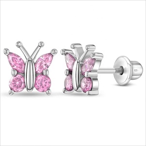 Pendientes de botón personalizados de animales delicados para niñas, chapados en oro, con circonita, de mariposa, para niños pequeños, de plata de ley 925, joyería fina para fiesta - Product Image 1