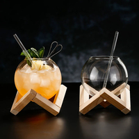 Verre à cocktail créatif en forme de boule avec support en bois, coupe transparente en forme de lune pour jus, vin, boissons froides, restaurant, bar, vente en gros