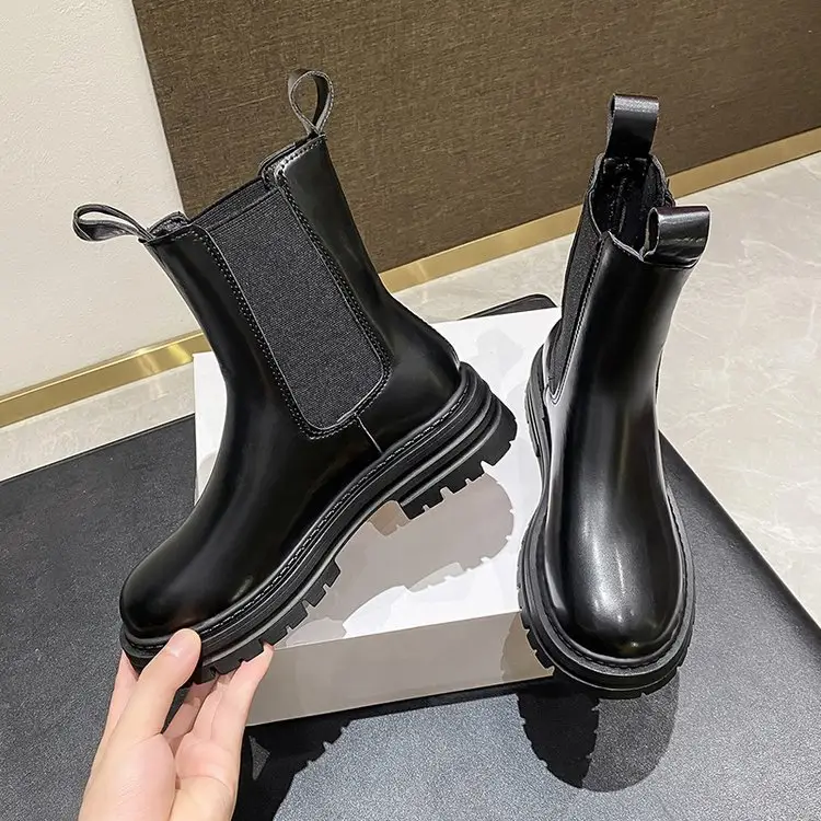 New Women Autumn Winter Boots Genuine Leather Boots Elastic Band Women Flat Ankle Boots