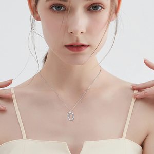 Collar con colgante de forma ovalada simple de Plata de Ley 925 para mamá, esposa, novia - Product Image 3
