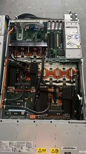 Сервер AI AC9228335 GTW 2U с 6 <span class=keywords><strong>GPU</strong></span> V100 16 ГБ, двухпроцессорный 22-ядерный POWER9, жидкостное охлаждение, для глубокого обучения и вычислений, локальное развертывание - Product Image 3