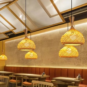 Paquete <span class=keywords><strong>de</strong></span> 2 Lámparas Colgantes Beige en Forma <span class=keywords><strong>de</strong></span> Ajo, Decoración para el Hogar, Lámpara <span class=keywords><strong>de</strong></span> Bambú Natural para Cocina, Comedor, Sala <span class=keywords><strong>de</strong></span> Estar - Product Image 5