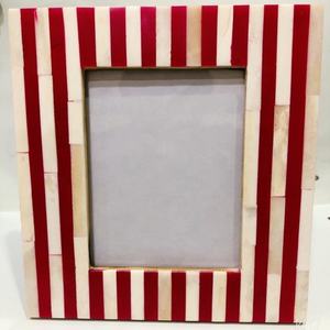 Marco de fotos de madera indio hecho a mano con incrustaciones de resina decorativa de hueso marroquí Lametierartz marcos de fotos - Product Image 5